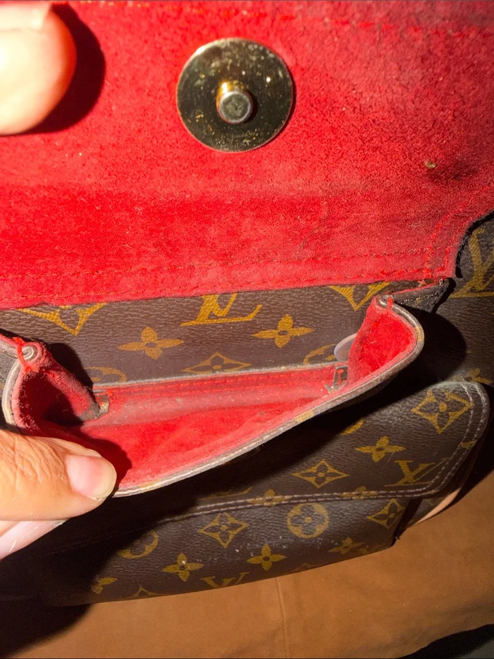 Louis Vuitton Brown Monogram Bag with Tan Trim - serial #M51161 needs TLC